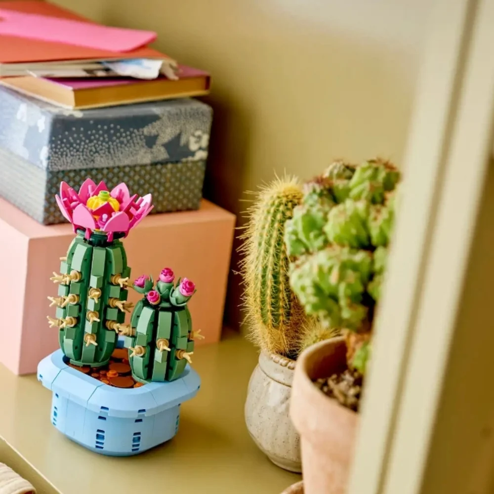 NWT LEGO #11509 Flowering Cactus